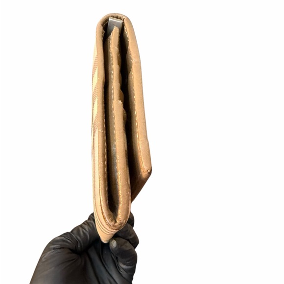 Burberry Candy Check Foldover Long Wallet (A229) - Picture 7 of 16